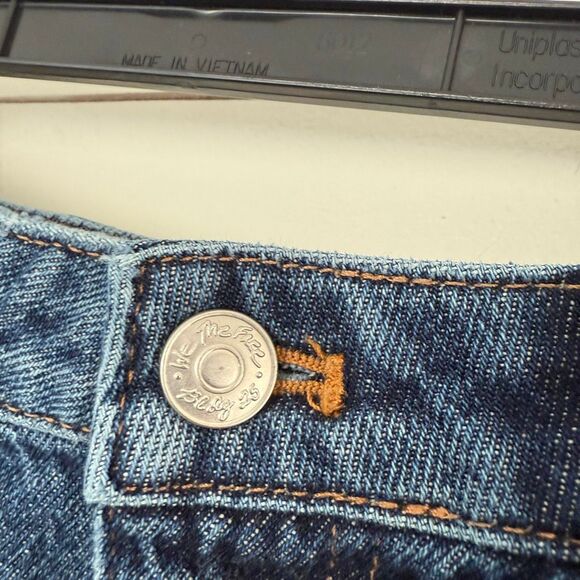 Free People Women’s 29 Bailey Frayed Raw Hem Denim Mini Skirt - Picture 2 of 6